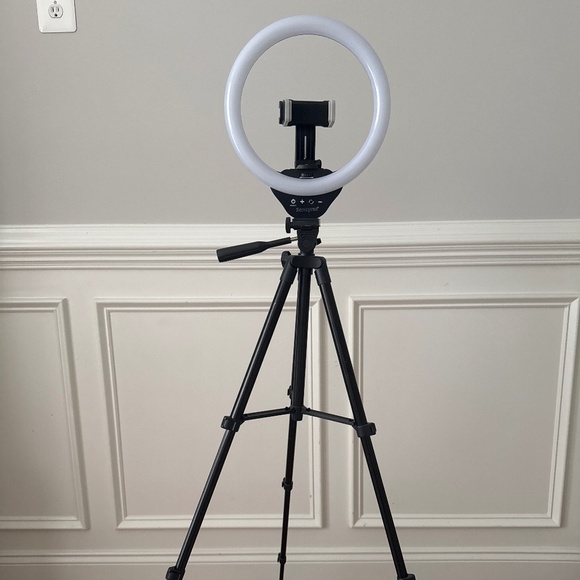 Ring Light - Picture 1 of 5